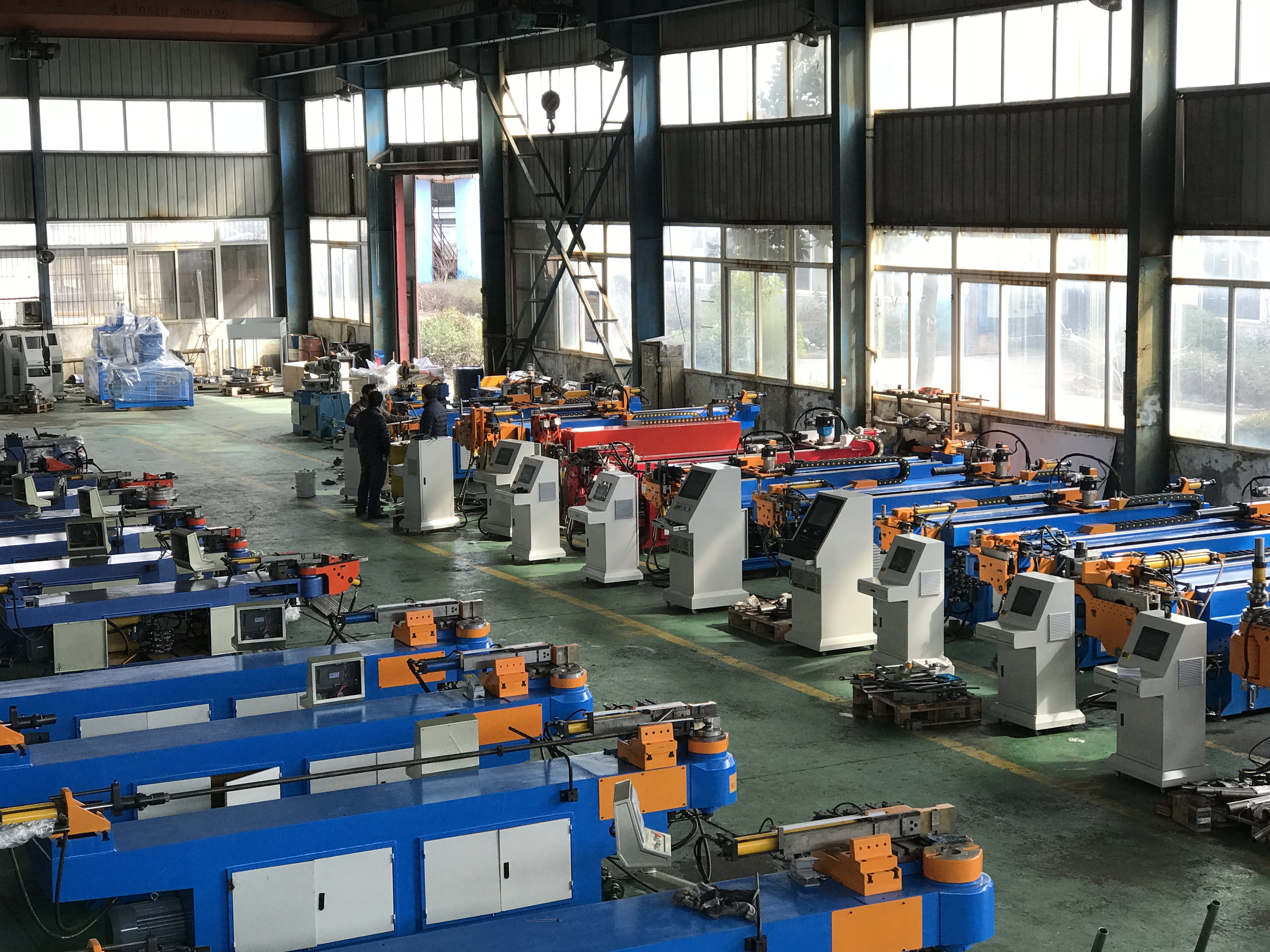 彎管機廠家生產車間